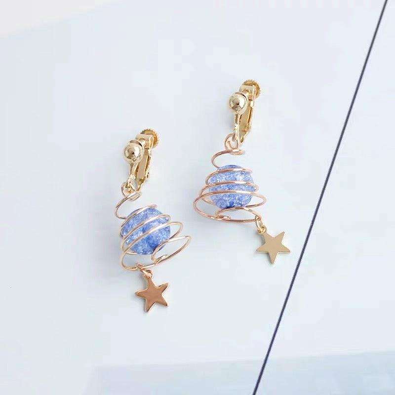 Earrings |  Moon And Star Asymmetrical Earrings/Clips Pn3456 Earrings Clips