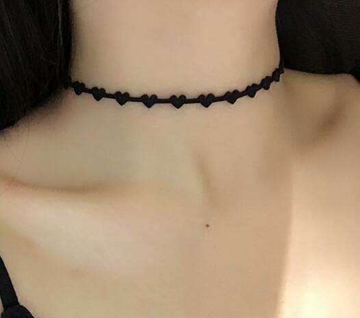 Necklaces/Chokers |  Harajuku Red/ Black Heart Choker Velvet Pn0391 Necklaces/Chokers Big heart / Black